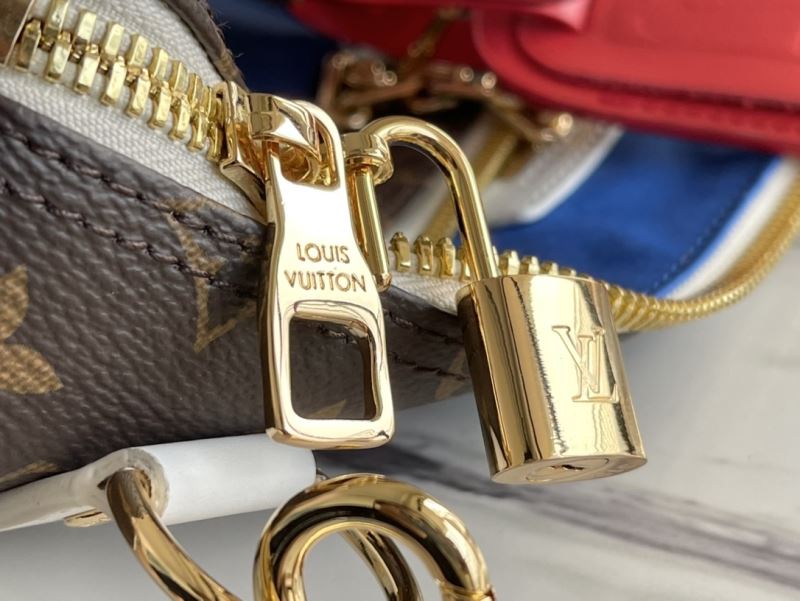 Louis Vuitton Travel Bags